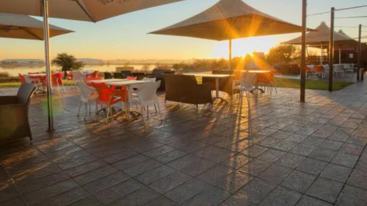 Caza Blanca Apartments Boksburg Kültér fotó